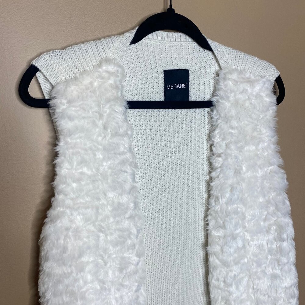 Soft Cozy Cutesy Faux Fur Creme 'Me Jane' Sweater Vest